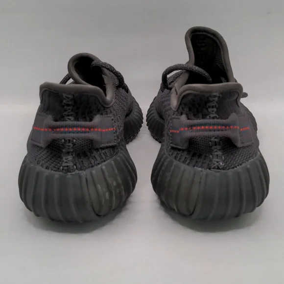 New Adidas Men's Yeezy Boost 350 V2 Black Non reflective FU9006 Sz 4